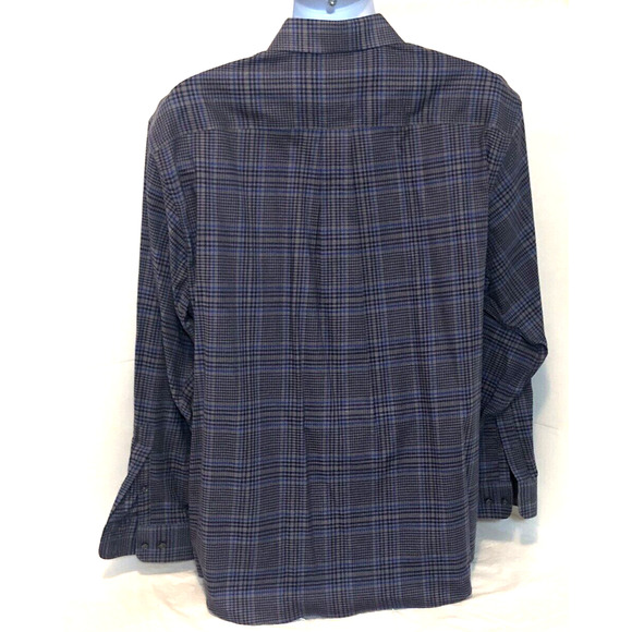 Joseph A Banks Travelor's Collection Mens Tailored Fit Butten Up Shirt Size XL - Picture 10 of 10